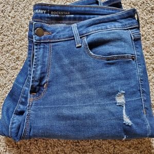 Old Navy Rockstar distressed mid-rise skinny jean